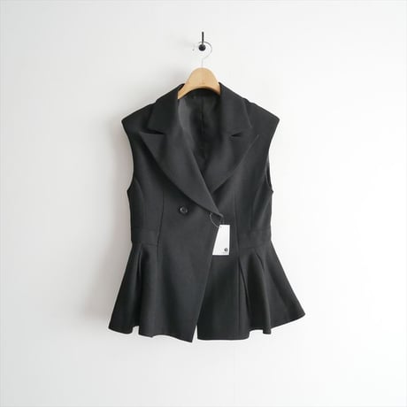 2025AW・人気完売品 maison de Dolce. ミューズジレ mdtp50701 2610-0403