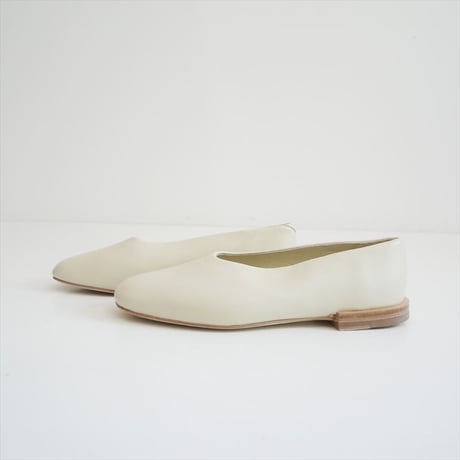 継続販売品 GALERIE VIE LAUREL カバードスリッポン 2608-1218