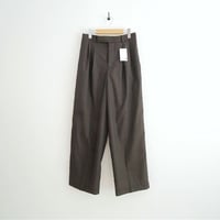 継続販売品 GALERIE VIE エアリークレープ ツータックパンツ 23045104131 2609-0260