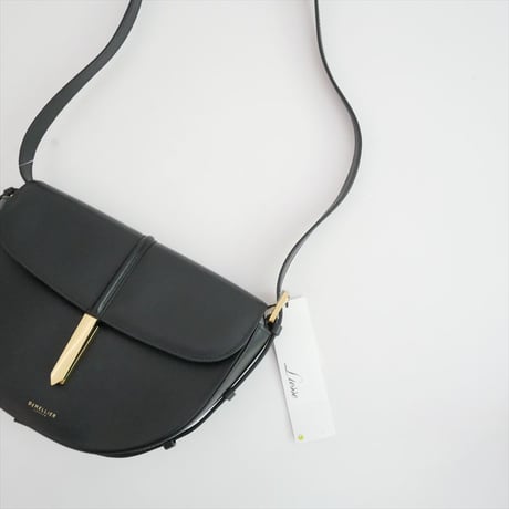 未使用 Liesse購入品 DEMELLIER TOKYO SADDLE ショルダーバッグ A0142PBG604 2609-0861
