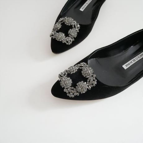 MANOLO BLAHNIK HANGISI ハンギシ　ベルベットフラットシューズ 2608-1315