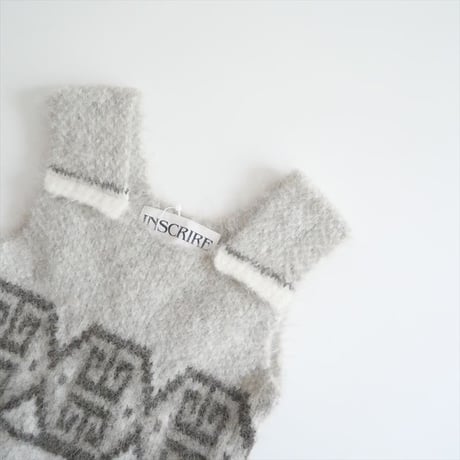 未使用 / BEAUTY&YOUTH購入品 / INSCRIRE / Cowichan No Sleeve Sweater / 16445990724 / 2409-2034