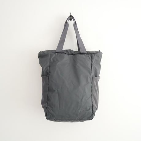 継続販売型・人気完売カラー 未使用 patagonia Terravia Tote Pack  24L 48814 2608-1517