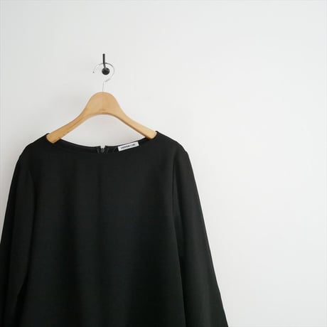 人気完売品 DEUXIEME CLASSE Sofia ジップスリーブ ブラウス 24051500803010 2607-0204