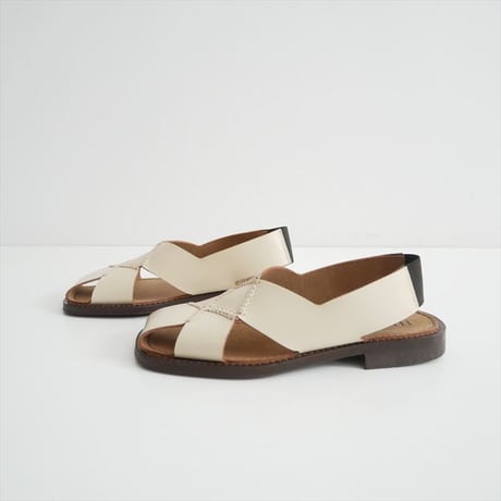 2025SS TOMORROWLAND購入品 HEREU Llano レザーサンダル 27015201001 2607-0874