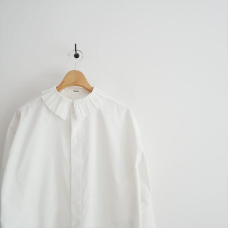 人気完売品 金子綾さんコラボ FORME PLEATS BLOUSE 24AW_P_Blouse_Wht 2607-2048
