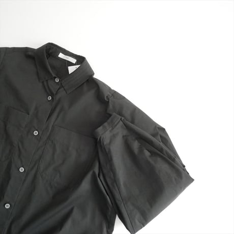 IORE / ボリュームスリーブブラウス / IOR24AW-KNSH-001 2603-1102
