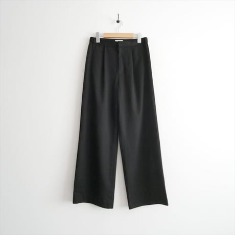2025AW Lisiere / L'Appartement / Silky Gabardine Pants / 25030560513030 2603-0484