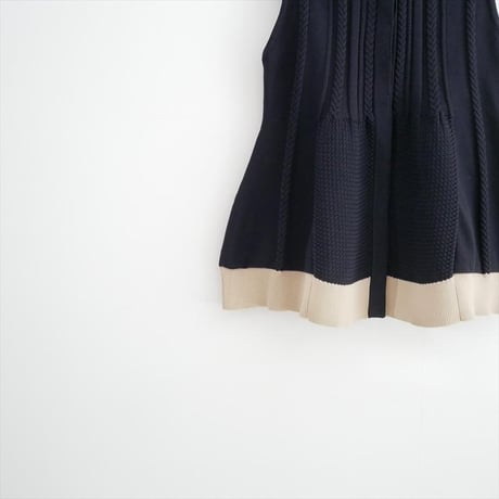 2025AW 未使用 UNITED ARROWS ケーブル ペプラム ノースリーブ ニット ベスト 15186360005 2607-2157