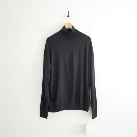 2025AW・人気完売品 未使用 DEUXIEME CLASSE / WONDER タートルネック プルオーバー / 25080500418030 2603-0880
