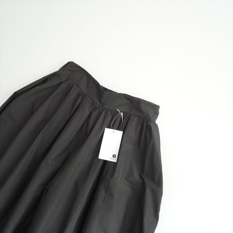 2025・人気完売品 MACHATT メモリーキュロットパンツ 25010412 2610-0101