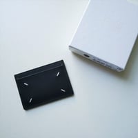 継続販売品 未使用 MAISON MARGIELA 4ステッチ カードホルダー SA1VX0007P4745 2608-2133