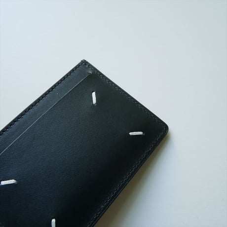 継続販売品 未使用 MAISON MARGIELA 4ステッチ カードホルダー SA1VX0007P4745 2608-2133