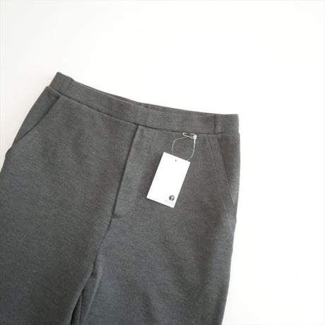 継続販売品 未使用 Curensology ストレッチポンチフレアパンツ 158343 2610-0122
