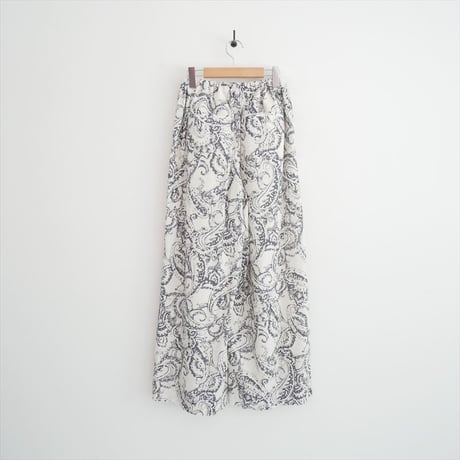 2026SS今季 SACRA BLURRED PAISLEY PANTS 126119111 2608-0080