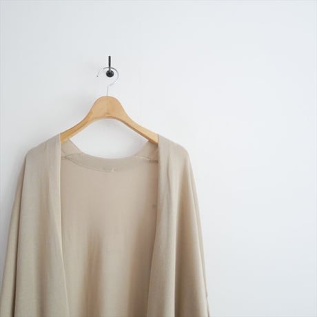 人気完売品 未使用 DEUXIEME CLASSE shake code ショートカーディガン 24080500405010 2607-0280