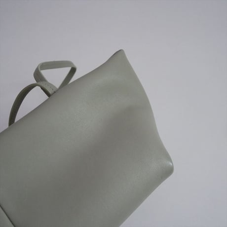 継続販売品 TOMORROWLAND同型お取扱い Maeden Boulevard Sling ショルダーバッグ 27035403003 2608-1535