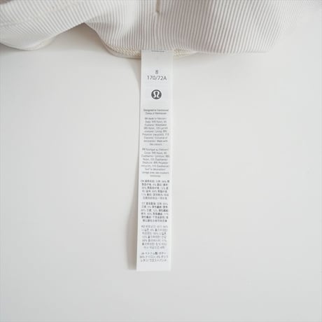 継続販売品 未使用 lululemon Dance Studio ミッドライズクロップパンツ 2608-0854