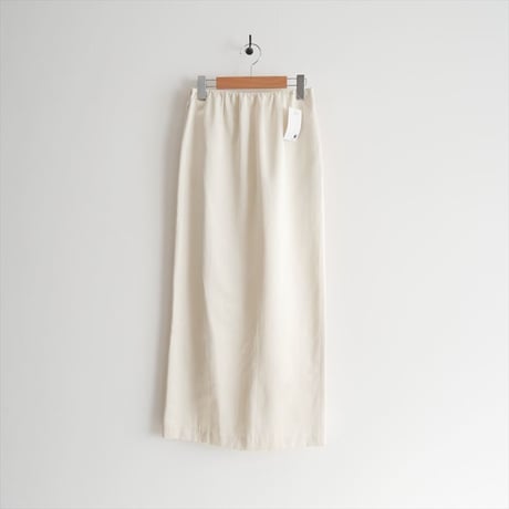2025AW 未使用 MICA&DEAL サテンタイトスカート 0125102008 2605-2075