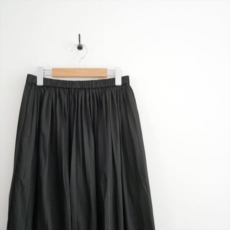 2025AW ENFOLD SQUARE-PLEATS SKIRT 300IA431-0261 2607-1046
