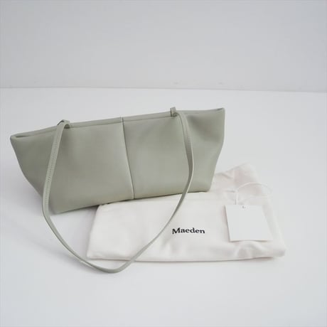 継続販売品 TOMORROWLAND同型お取扱い Maeden Boulevard Sling ショルダーバッグ 27035403003 2608-1535