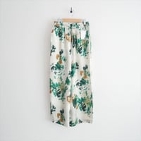 2025SS SACRA BLURRED FLORA PANTS 125120112 2607-0249