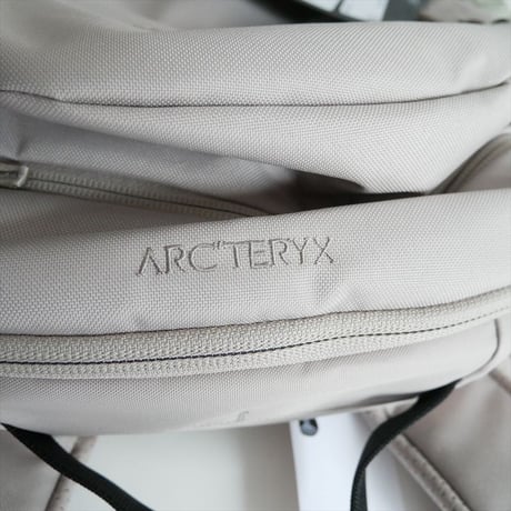 継続販売型 未使用 ARC'TERYX マンティス 26 バックパック X000010643 2610-0876