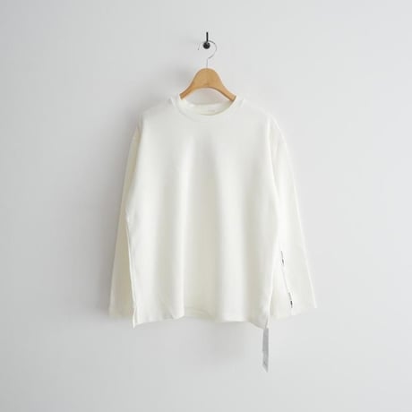 2025AW 未使用 MARECHAL TERRE / ロゴテープ ロングスリーブ Tシャツ / ZMT256CT616 2603-0126
