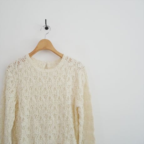 2025AW・人気完売品 未使用 IENA Flowerストレッチレースプルオーバー 25070900215230 2608-0968
