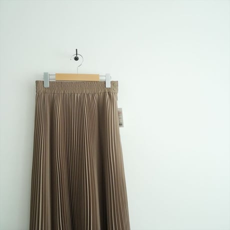 2026SS今季・人気完売品 HYKE TAFFETA PLEATED SKIRT 14164 2607-0380