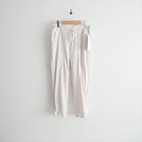 継続販売品 未使用 lululemon Dance Studio ミッドライズクロップパンツ 2608-0854