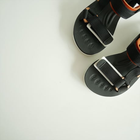 継続販売品 / Hender Scheme / webb サンダル / 2508-2079
