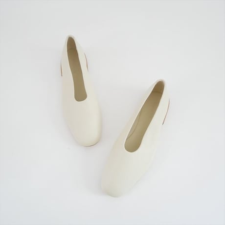 継続販売品 GALERIE VIE LAUREL カバードスリッポン 2608-1218