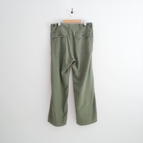 2025AW・人気完売品 FRAMeWORK ミリタリースラブバックサテンベイカーパンツ  25030220304130 2608-0092