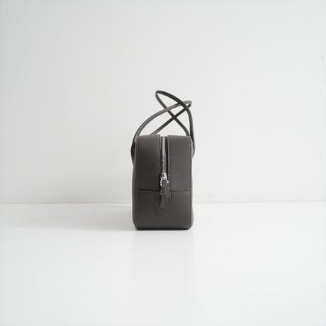 2025 martinique別注 MAISON CANAU EWボックスボストン シュリンクレザー バッグ 2607-0848
