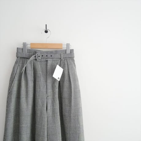 2025AW SHE Tokyo / Fred Glen Check White/Black / S-SK-530 2603-0039