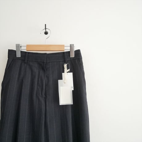 2025 TODAYFUL Stripe Tuck Trousers 12510702 2607-1073