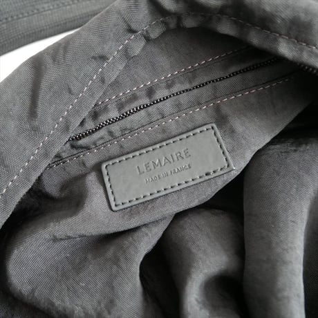継続販売型 LAND OF TOMORROW購入品 LEMAIRE CROISSANT FILT BAG 2608-0450