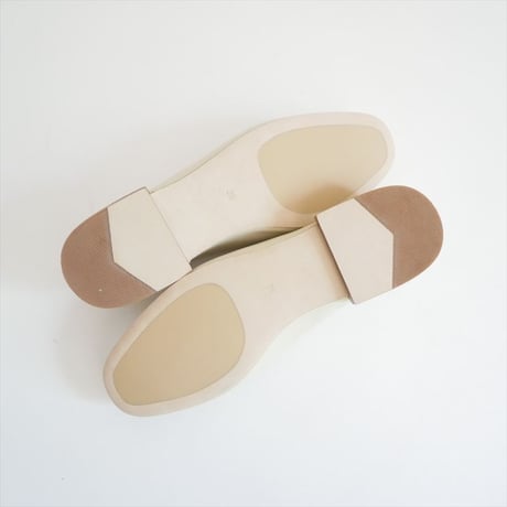 継続販売品 GALERIE VIE LAUREL カバードスリッポン 2608-1218