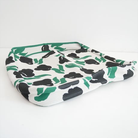2026 未使用 marimekko Knitted Bag Large Lemmitty ショルダーバッグ 52263695547 2608-0170