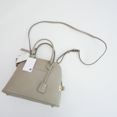 継続販売品 未使用 SPICK&SPAN同型お取扱い mica della valle Katia ミニボストン 2609-1007