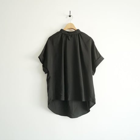 2025 / 未使用 / OLTA DESIGNS / シルク混ブラウス / 025 36 678 / 2509-1090