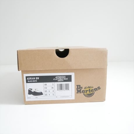 2026 Dr. Martens ADRIAN ブラックホワイト ローファー シューズ 42981001 2608-2042