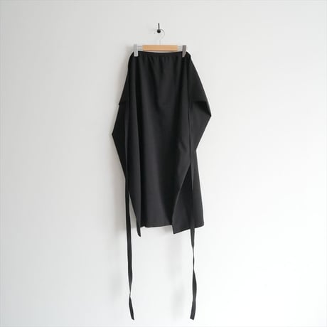 2026AW今季 未使用 COGTHEBIGSMOKE MINA DOUBLE WRAP SKIRT 15501-256-1316 2610-0479