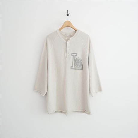 2025AW・人気完売品 L'Appartement別注 REMI RELIEF HENLEY NECK PRINT TEE 25070570001130 2607-0823