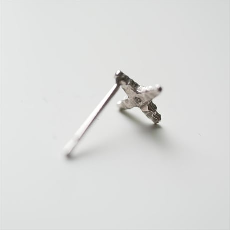 継続販売品 CASUCA pt hacca ピアス 2608-1224