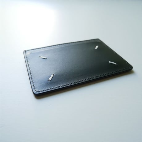 継続販売品 未使用 MAISON MARGIELA 4ステッチ カードホルダー SA1VX0007P4745 2608-2133