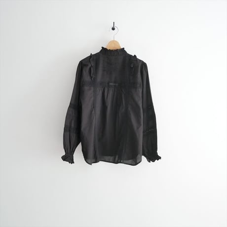 2026・人気完売品 HUG O WaR ピンタックフリルブラウス 2607-0655