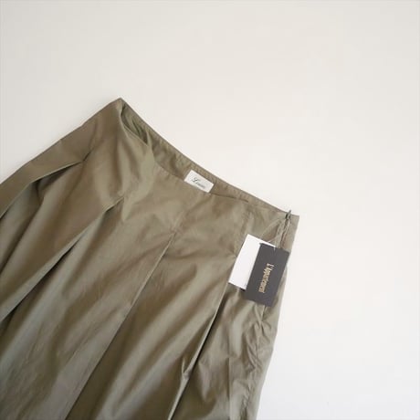 2025AW 未使用 Lisiere L'Appartement Box Pleated Skirt 25060560514030 2608-0952