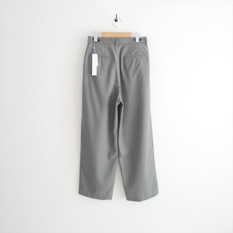 継続販売品 未使用 GALERIE VIE ウォッシャブルトロピカル ツータックストレートパンツ 23046104104 2609-0302